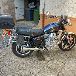 Anz_seitl_Gens_250x25002