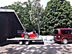 Zum vergr��ern klicken CX500-Shop Motorradtransporter