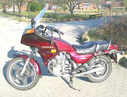 Zum Vergrern klicken   Honda GL500 Lackteile