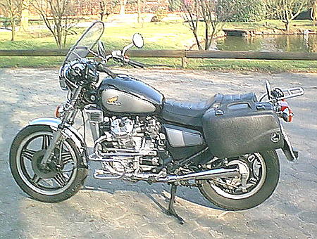 zum Vergrern klicken     Hepco Koffer CX500C
