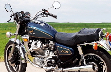 CX500C_Blau_li_250x126